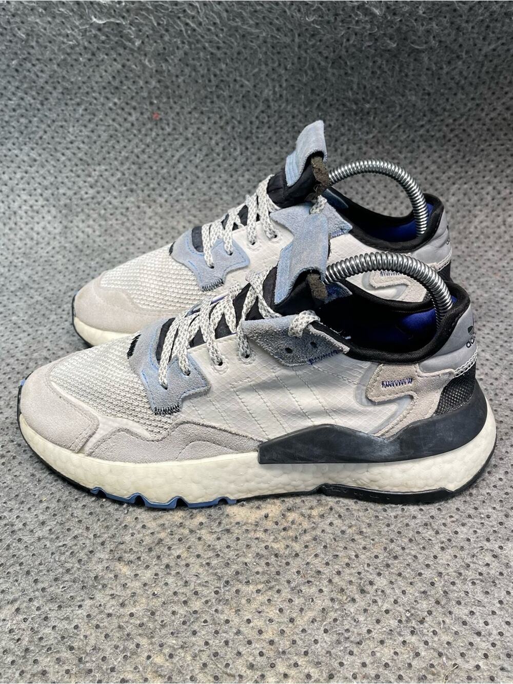 Adidas Nite Joggers Running Shoes Size 7.5 Women’s 6 Men’s.
